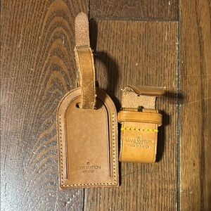 Louis Vuitton Tan Leather Tag and Strap